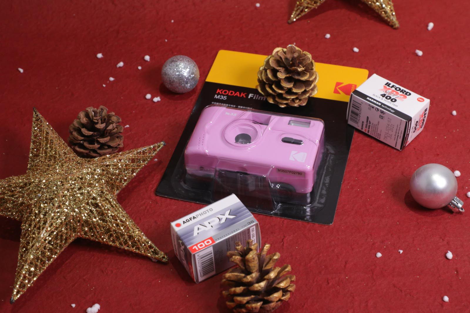 Kodak M35 inc Battery + Film 35mm Reusable Retro Camera Kit