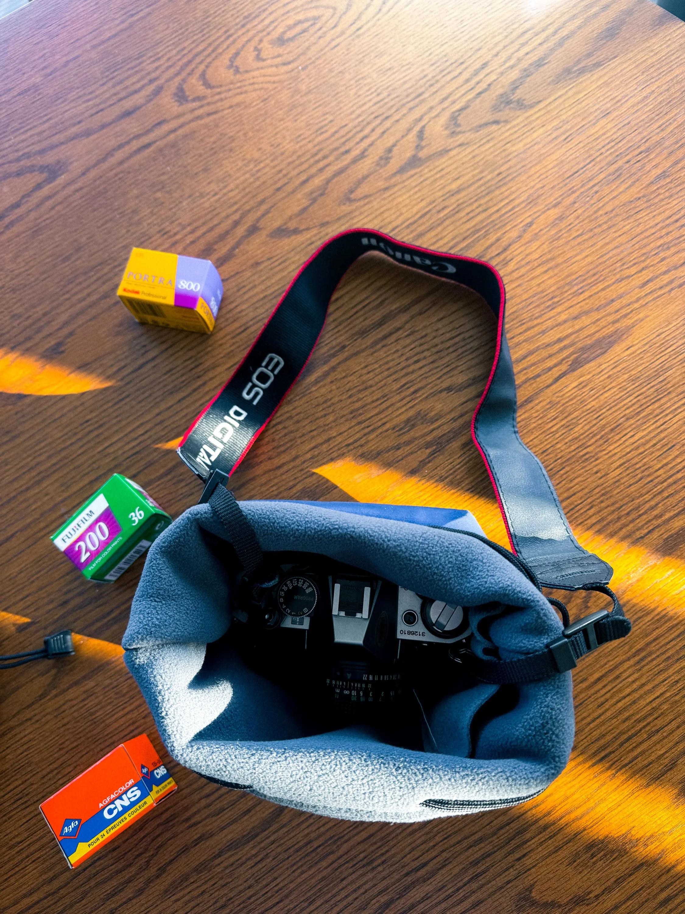 Vintage Flannel Camera Bag / Pouch [CB03]